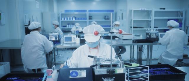 直擊引領(lǐng)區(qū)丨醫(yī)產(chǎn)融合協(xié)同創(chuàng)新，讓浦東生物醫(yī)藥創(chuàng)新全鏈條加速轉(zhuǎn)起來——醫(yī)療器械的研發(fā)突破與實(shí)踐